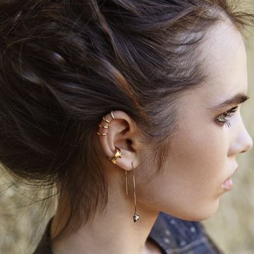 1646425659_2-krasavica-info-p-krasivii-pirsing-ushei-devushka-krasivo-fo-2